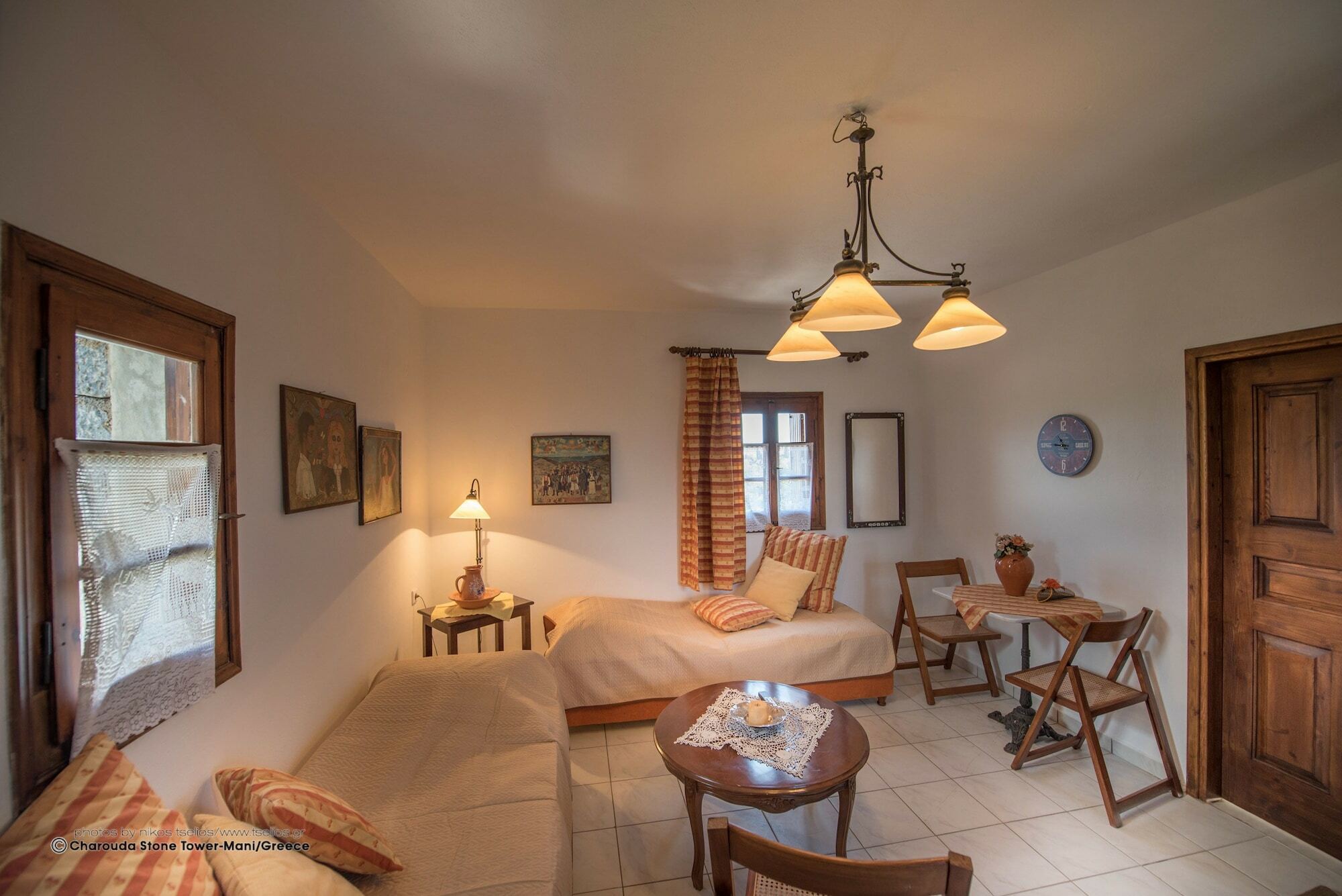 Charouda Stone Tower Apartment Pyrgos Dirou Exterior photo